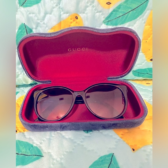 Gucci Round Sunglasses with certificate of authenticity, case and dust bag - Picture 3 of 8